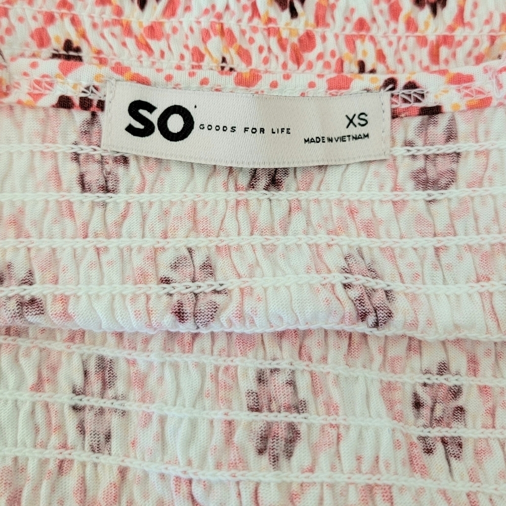 SO Pink Floral Patterned Sleeveless Blouse Size XS - Picture 3 of 6